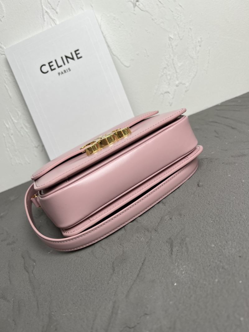 Ce1i*e triomphe bags